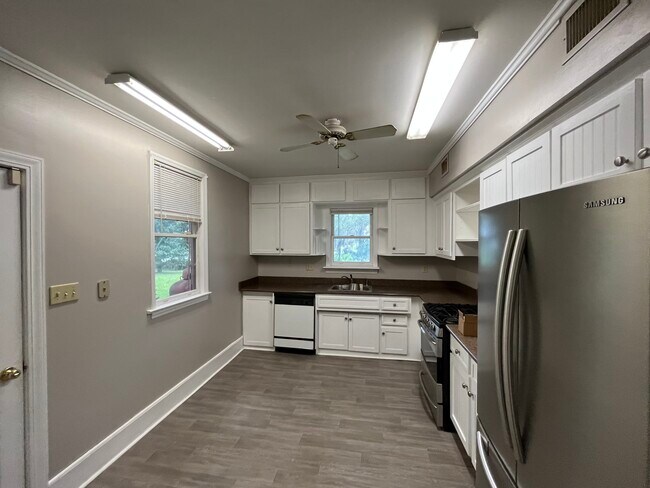 Building Photo - 94 Heronwyck Plantation Dr