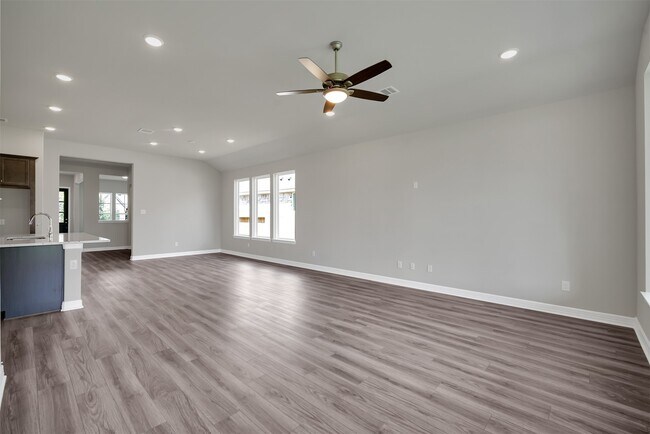 Building Photo - 529 Cedar Harbor Ct