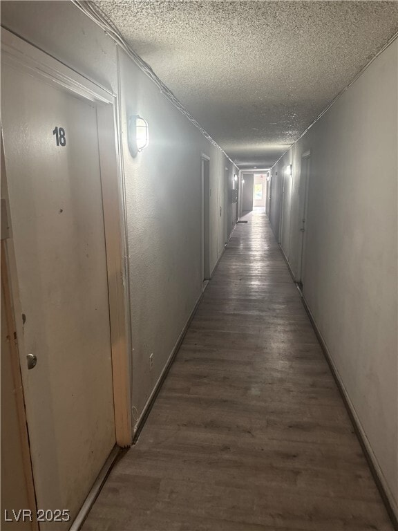 Building Photo - 305 N 10th St