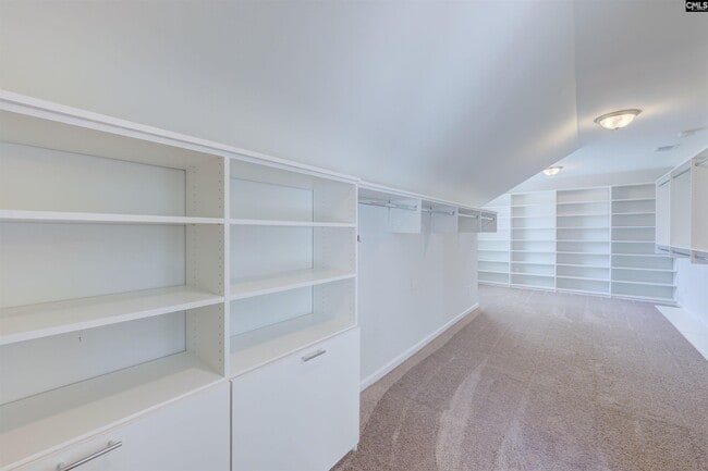 Building Photo - 151 Brockway Dr