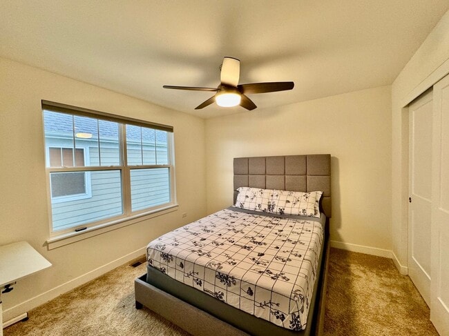 Building Photo - Newly Built 5-bedroom featuring luxe finishes and a spa-inspired master suite.