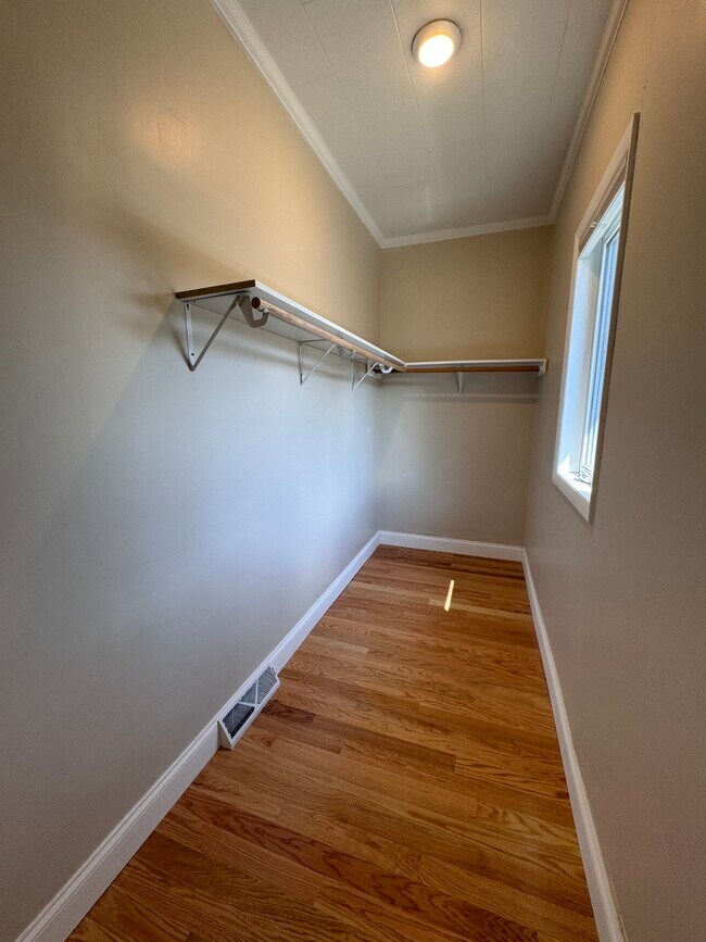 Bedroom #1 Closet - 313 Chestnut St
