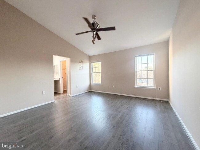 Building Photo - 203 Autumn Flower Ln