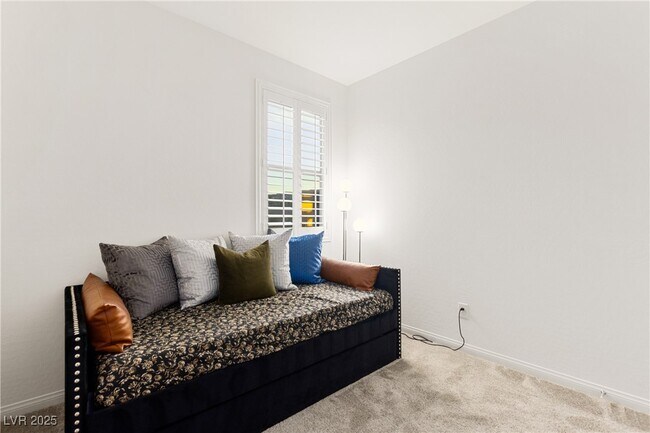 Building Photo - 1592 Pacific Baza St