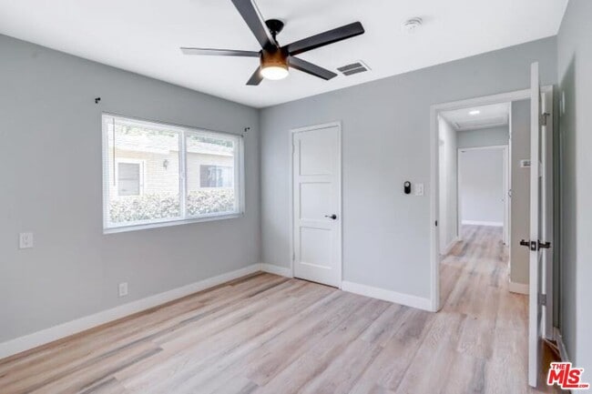 Building Photo - 19924 Welby Way