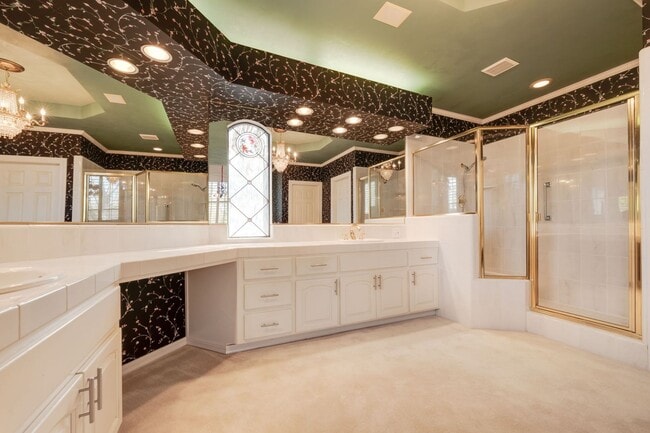 Building Photo - Luxury Custom Home in Folsom with Pool, 3-Car Garage & 4,300+ Sq Ft!