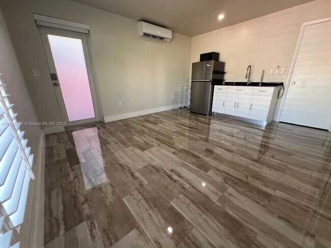 Building Photo - 14470 SW 163rd St