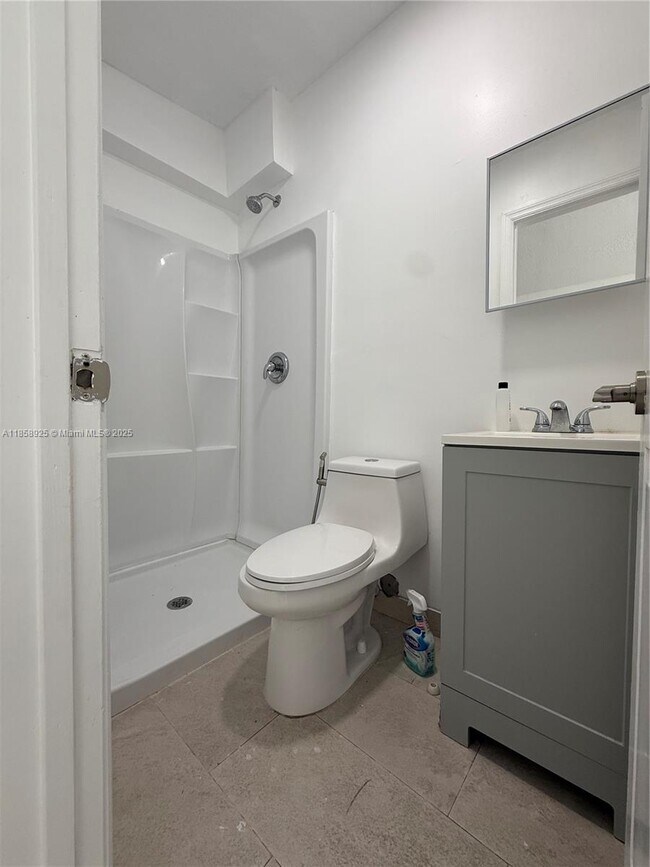 Building Photo - 4284 SW 97th Ave