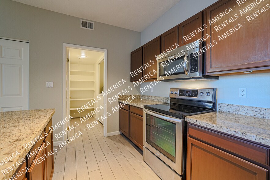 Building Photo - 11333 N 92nd St