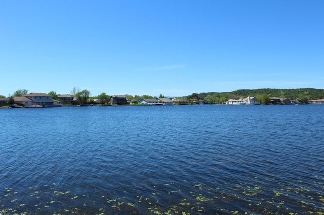 Building Photo - Lake California Home for Rent | Gated Community, Lake Access, Pool & Tennis Courts