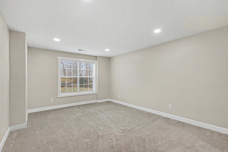 Building Photo - 1920 Lena Carter Rd