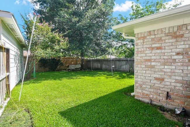 Building Photo - 12806 Westhorpe Dr