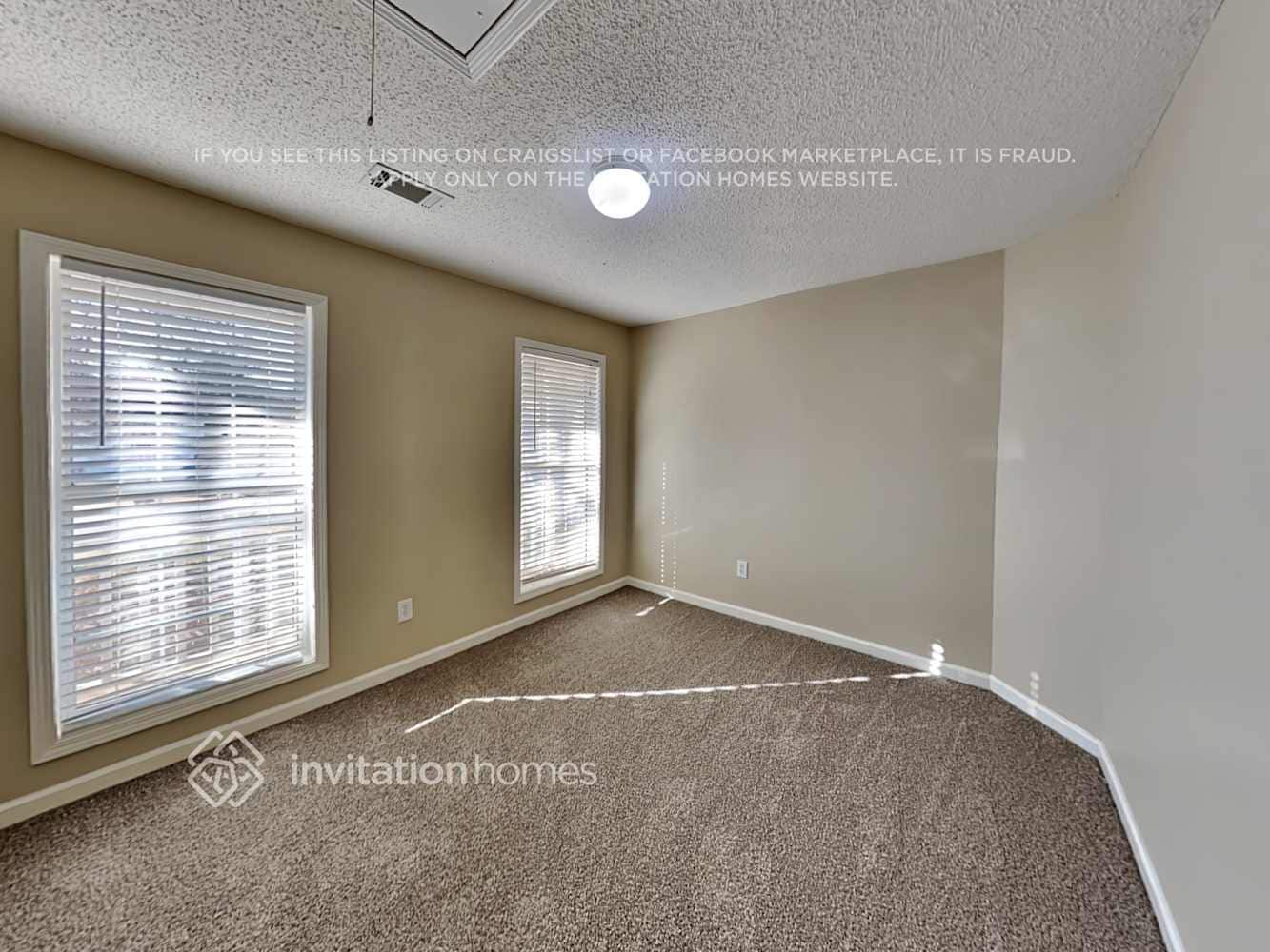 Building Photo - 1606 Madison Dr