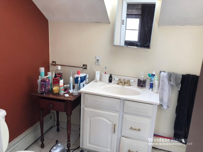 Building Photo - 650 Cambridge St