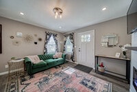 Building Photo - 1402 Iowa St