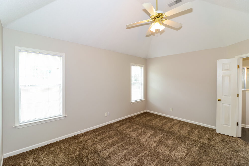 Building Photo - 7248 Bridgefield Dr