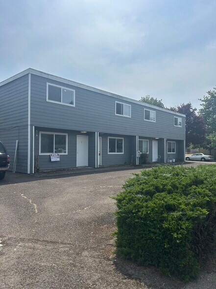 Primary Photo - 380 SW Tunison Ave