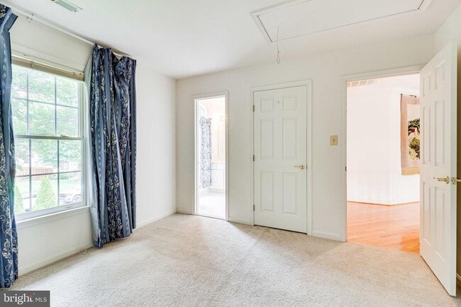 Building Photo - 1719 Strine Dr