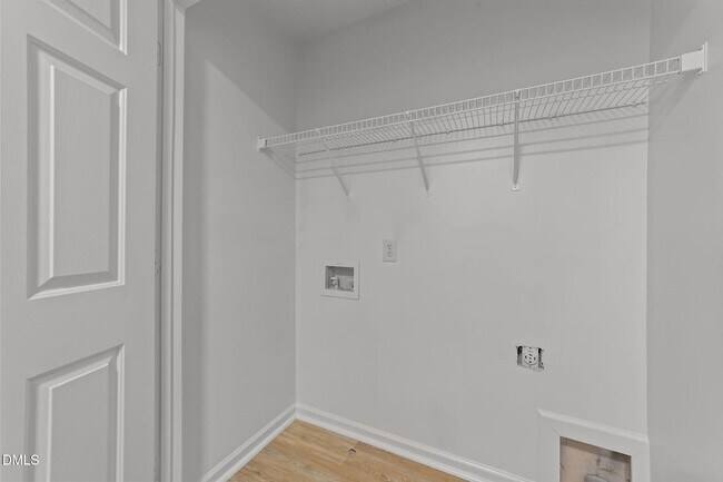 Building Photo - 225 Woodson Dr