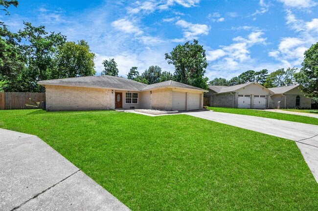 Building Photo - 22407 Millgate Dr
