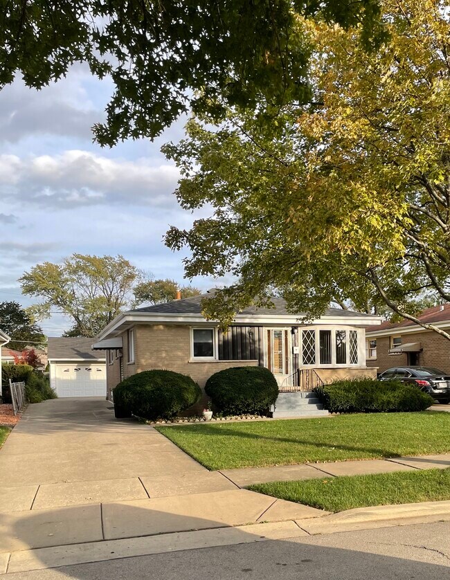 4921 Opal Ave 4921 Opal Ave Norridge IL 60706 Apartment Finder