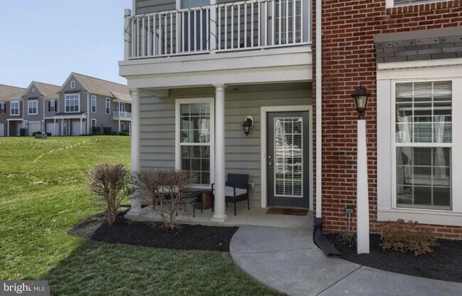 Building Photo - 670 Whitetail Dr