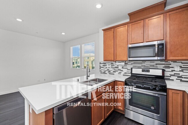 Building Photo - 4152 Rotor Ln