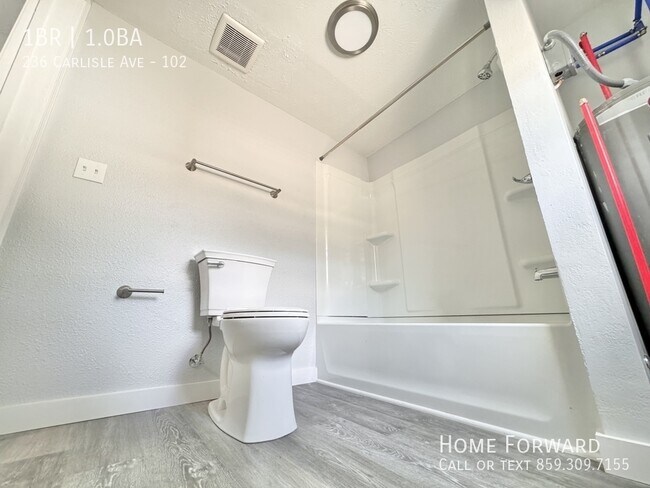 Building Photo - 236 Carlisle Ave