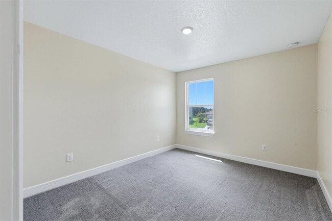 Building Photo - 9108 Royal River Cir