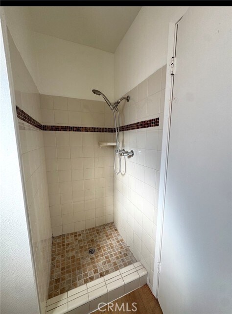 Building Photo - 25981 Cherrywood Dr