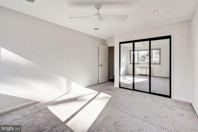 Building Photo - 2711 Ordway St NW