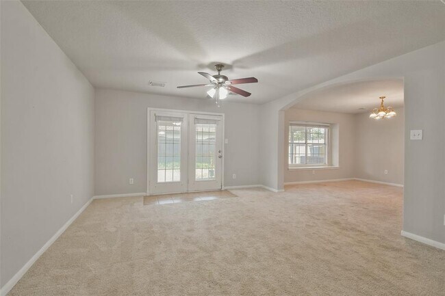 Building Photo - 11827 E Galwan Cir