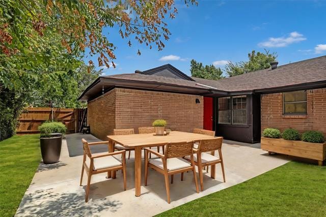 Building Photo - 1842 Hood St