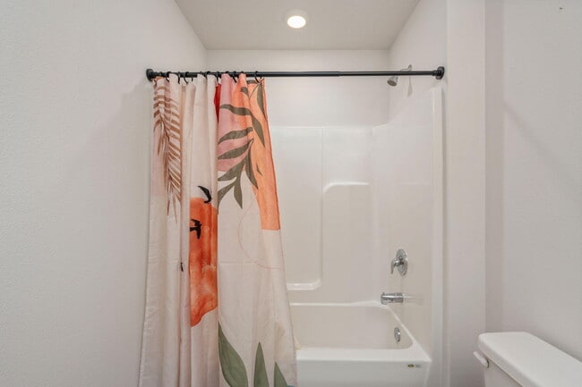 Building Photo - 3041 Heritage Plantation Blvd