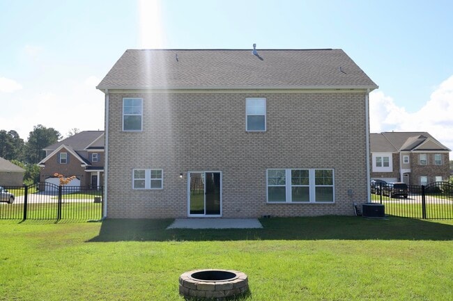Building Photo - 500 Kittiwake Ln