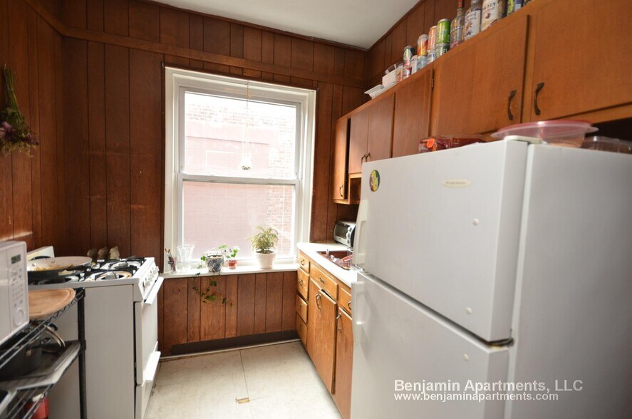 Building Photo - 5 Walbridge St
