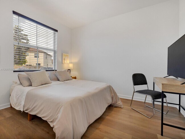 Building Photo - 2349 NW 122nd Ter