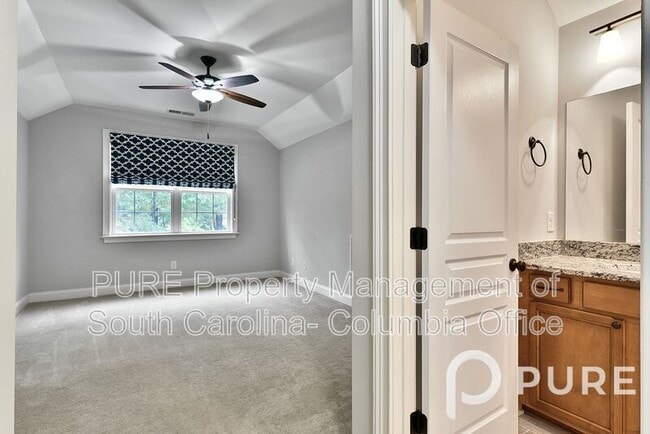 Building Photo - 641 Tailwater Bnd