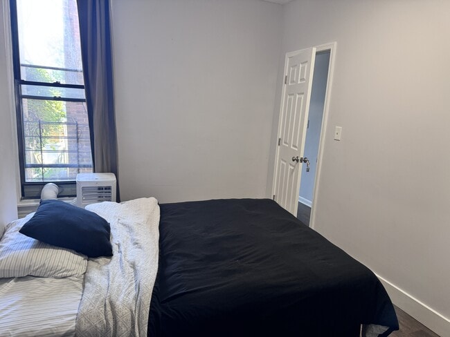 Building Photo - 2720 Maryland Ave