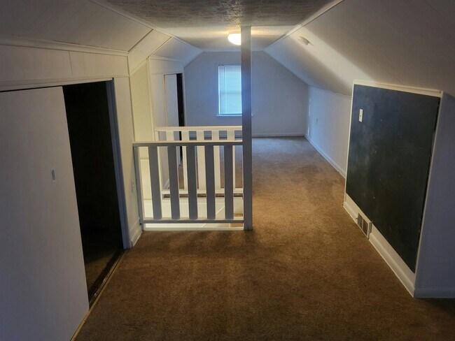 Building Photo - 259 Pleasant Dr