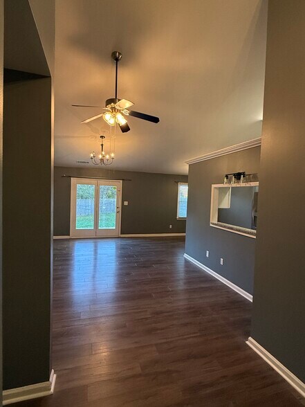 Building Photo - 2499 Harrods Pointe Trce