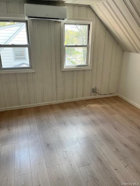 Building Photo - 345 Walton St