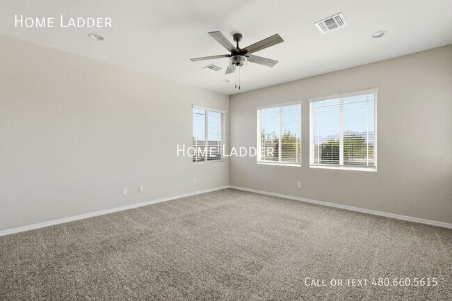 Building Photo - 11769 W Mobile Ln