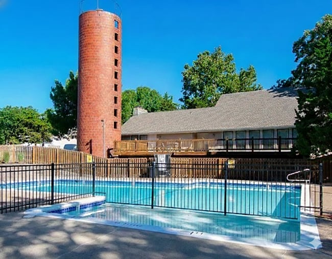 Building Photo - 12808 W 108th St