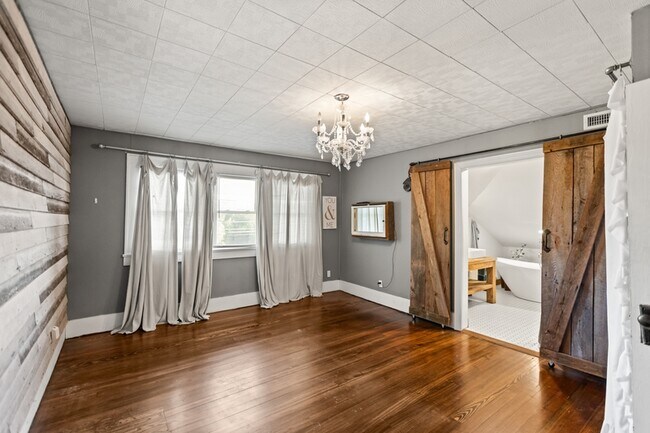 Building Photo - 1542 Boyds Creek Hwy