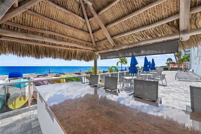 Building Photo - 3700 Galt Ocean Dr