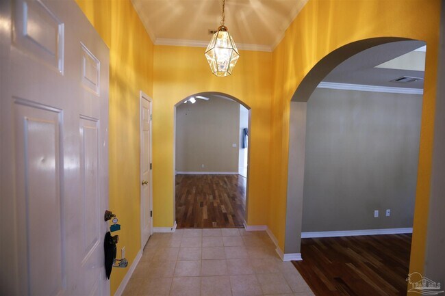 Building Photo - 9955 Rail Cir