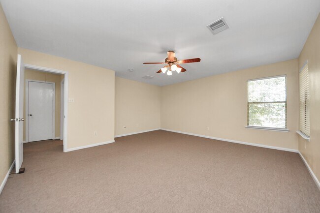 Building Photo - 8127 Tassel Field Ln