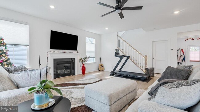 Building Photo - 87 Aaron Truehart Wy