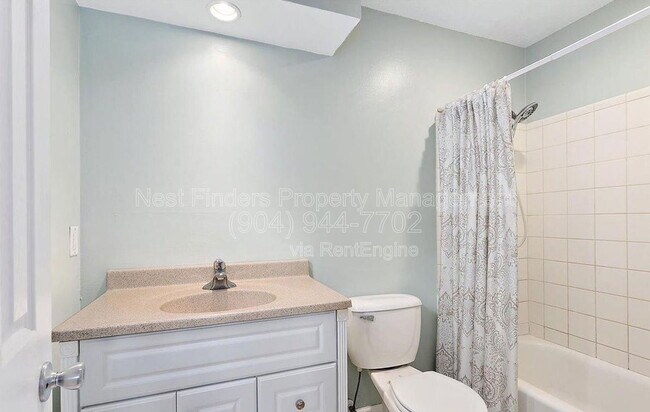 Building Photo - 3386 Chrysler Dr